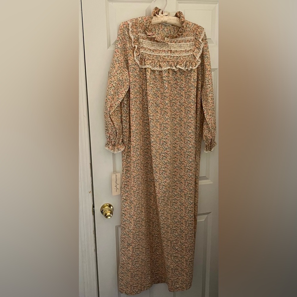 NWT Vintage Dead Stock Night Flowers Nightgown Dress Made in USA Prairie Dôen